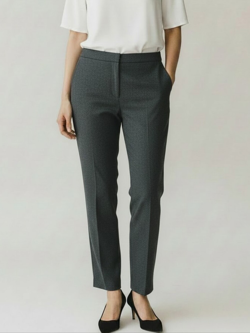 Ann Taylor Women’s Size 8 Black White Textured Ankle Dress Pants Stretch